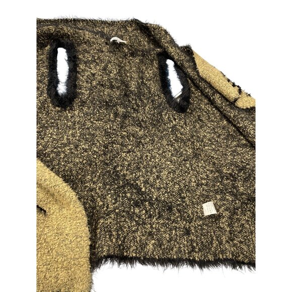 Tempo Paris womans beige black Eye-Pattern Poncho Shawl size M/L SKU 9292 - Picture 10 of 12